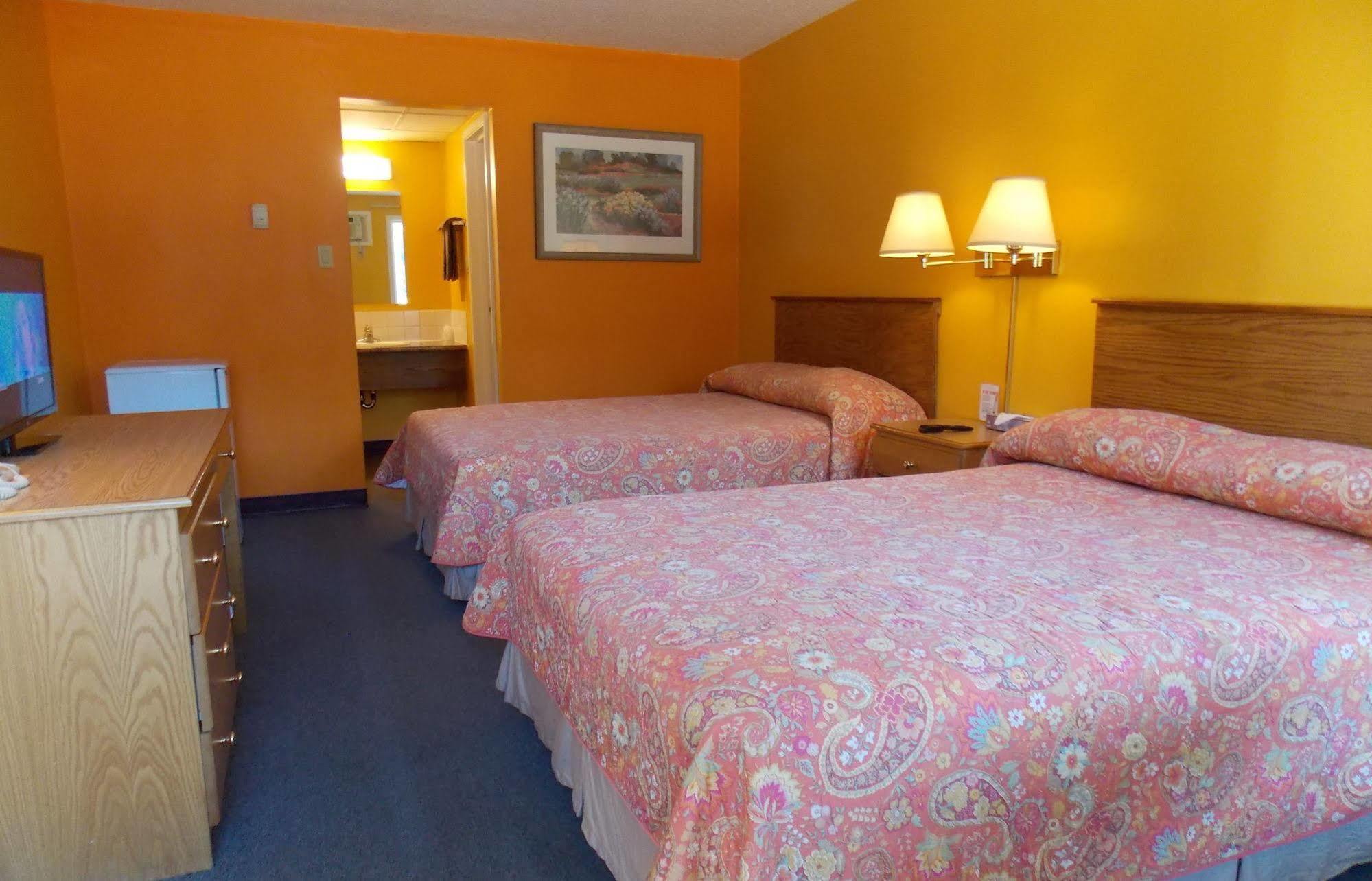 Mcmurray Inn フォートマクマレー エクステリア 写真